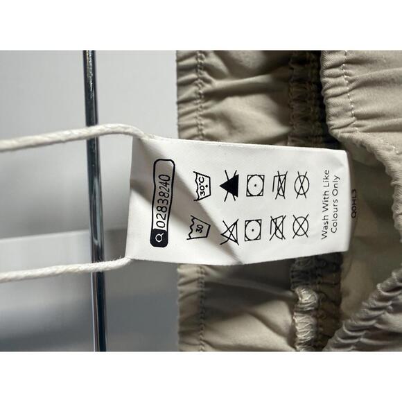 NWT Halara Women's Beige Casual Pants with Black Belt Size Medium - Picture 6 of 6